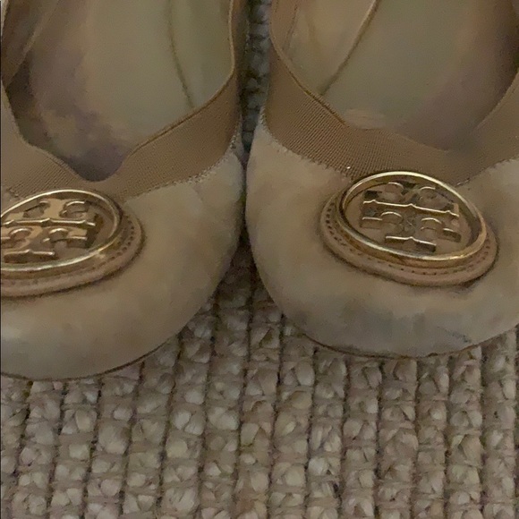 Tory Burch size 7.5 - Picture 2 of 3